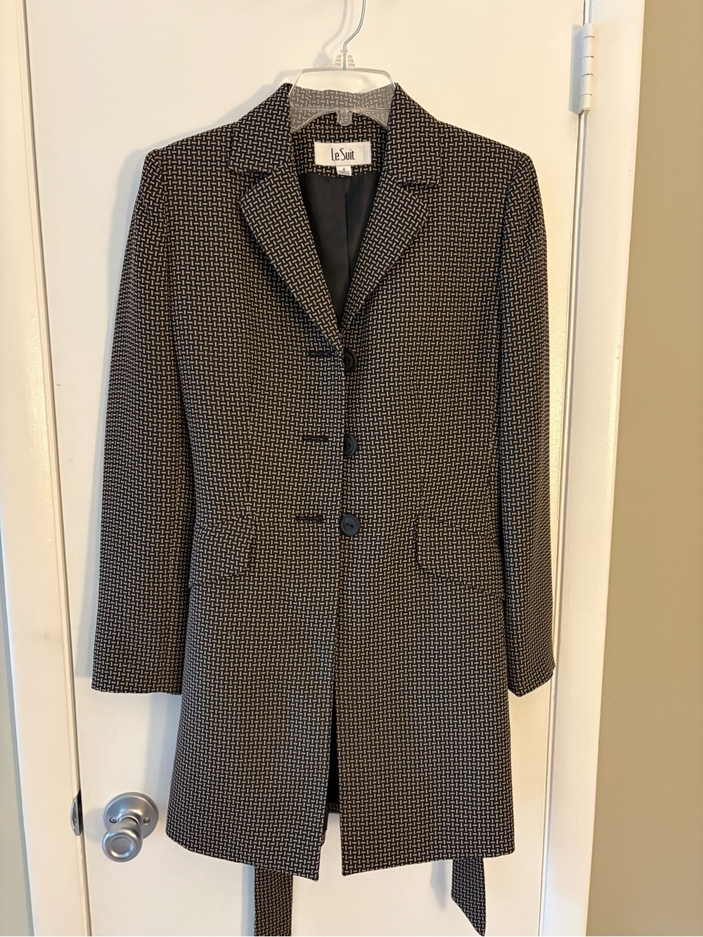 Le Suit Black and White Textured Blazer Coat